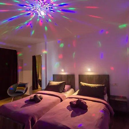 Apinelo Hotell Split